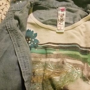 S children's shirt